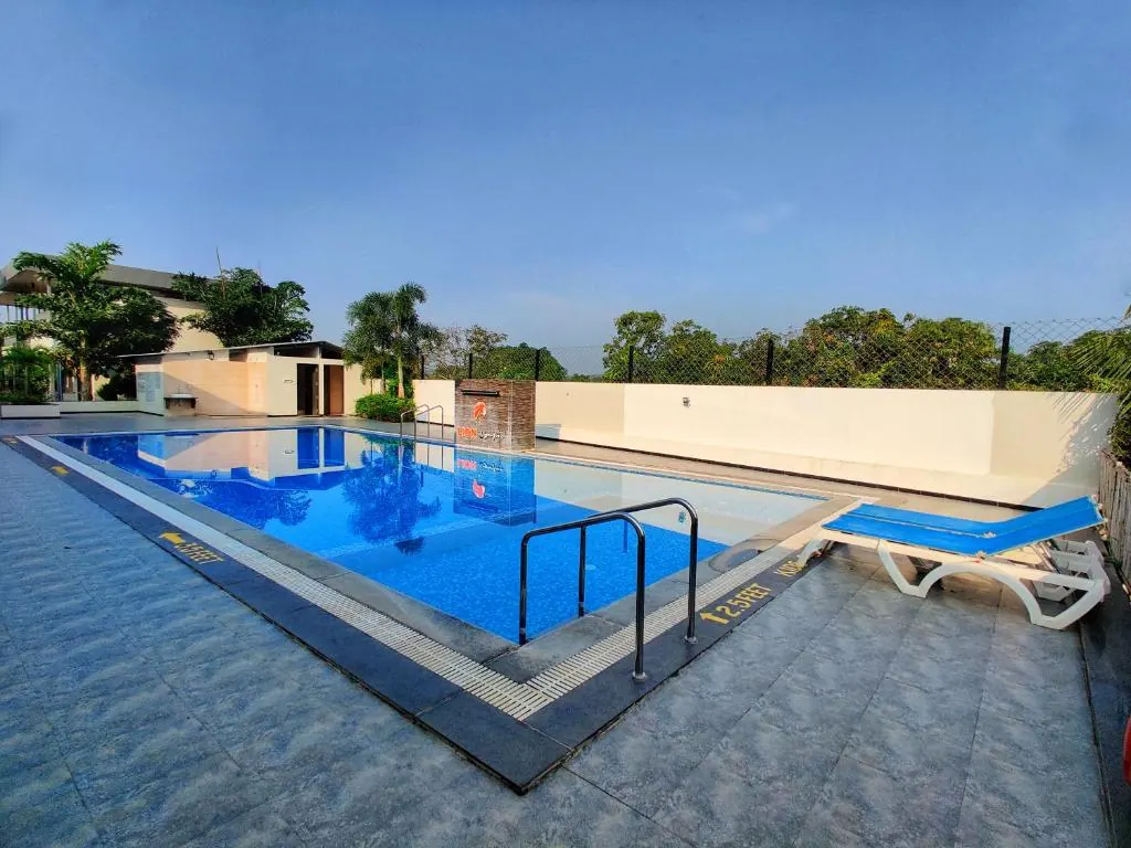 Gir Jungle Lodge & Spa